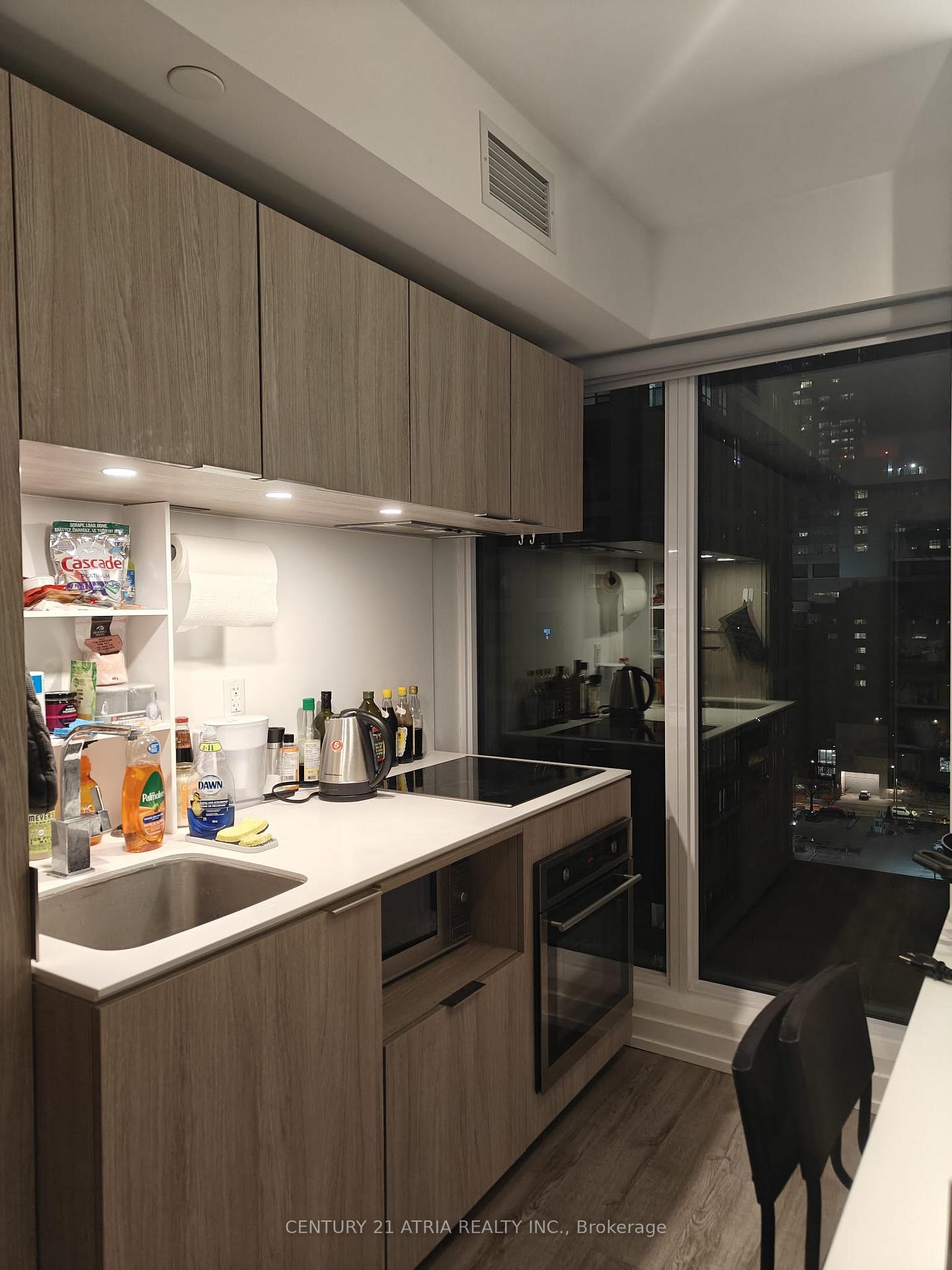 77-shuter-street-toronto-ontario-c12963988