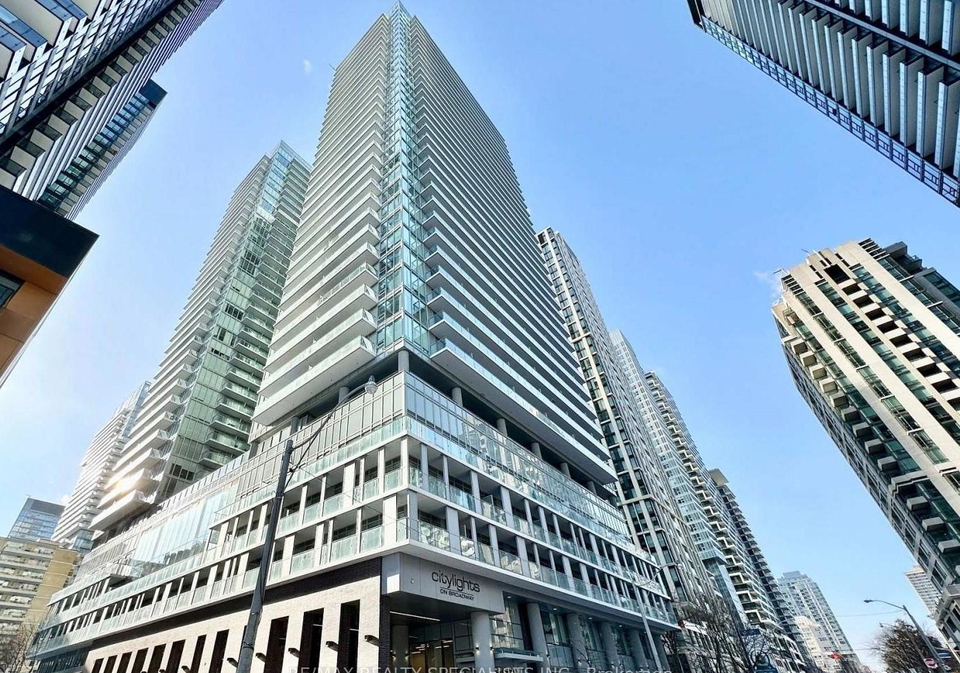 99-broadway-avenue-toronto-ontario-c12964170