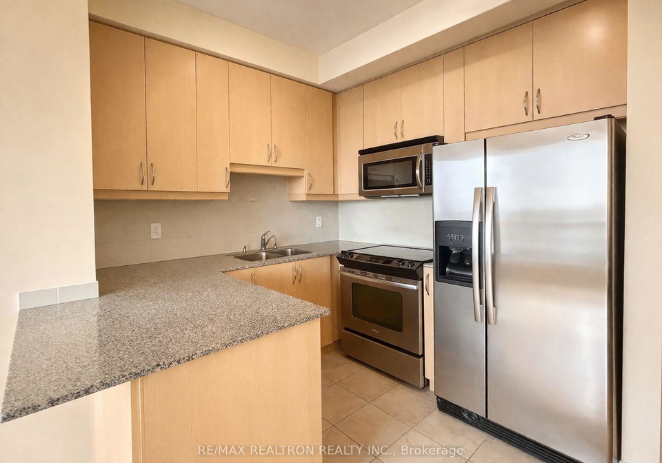 18-holmes-avenue-north-york-ontario-c12964180