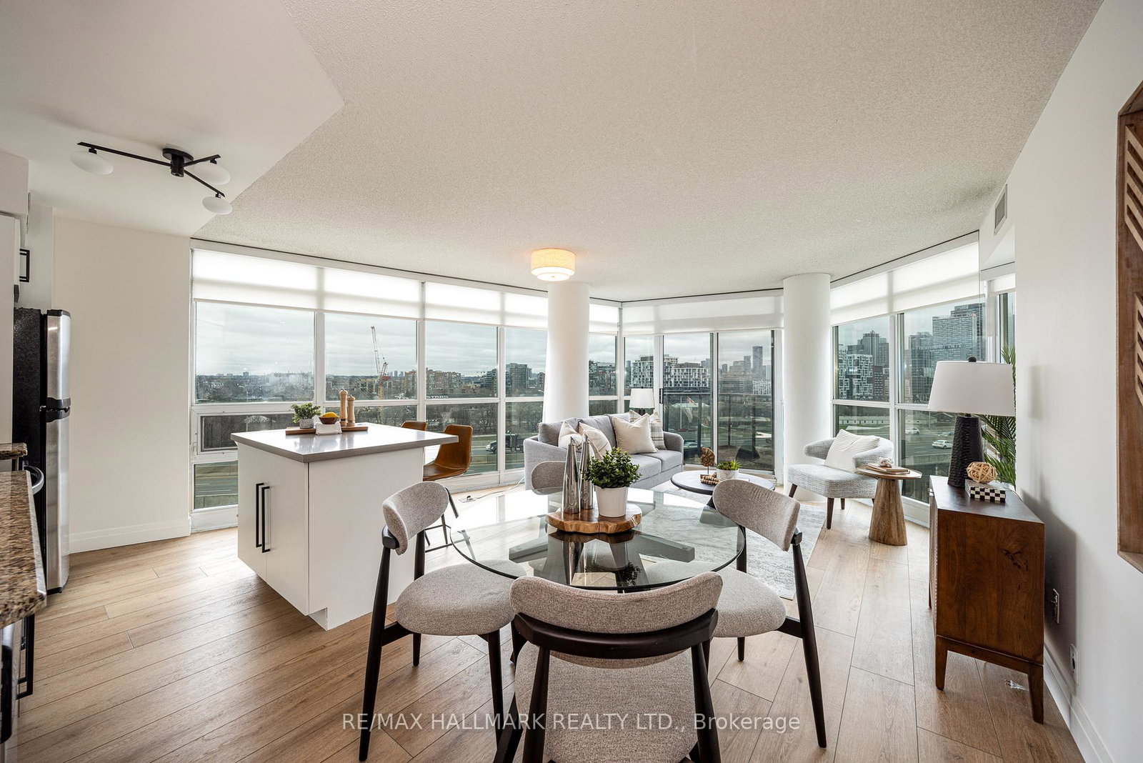 231-fort-york-boulevard-toronto-ontario-c12964232