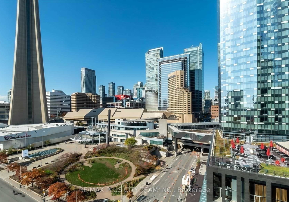 51-lower-simcoe-street-toronto-ontario-c12965008