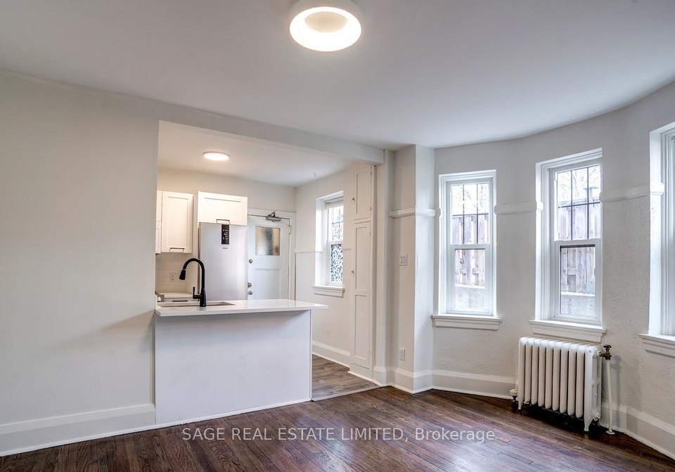 48-lawton-boulevard-toronto-ontario-c12965016
