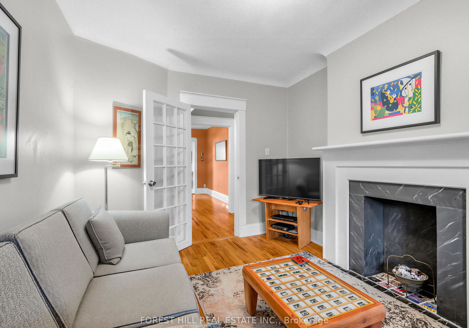 274-st-clarens-avenue-toronto-ontario-c12965100