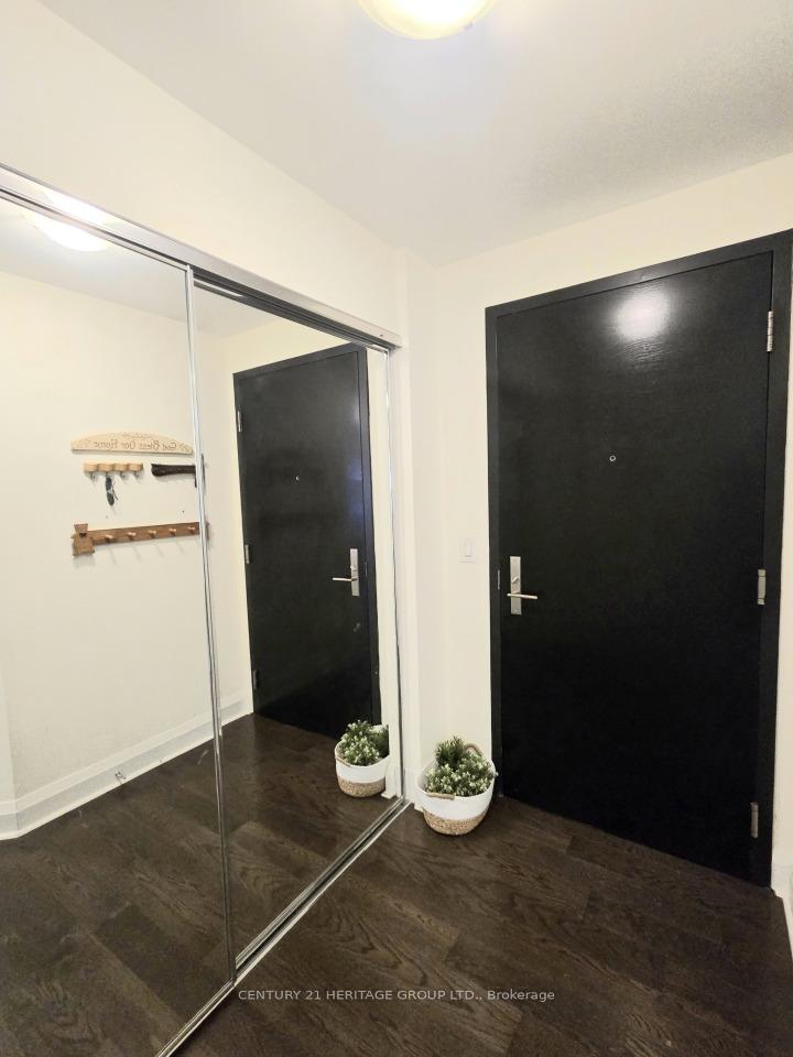 65-st-mary-street-toronto-ontario-c12965128