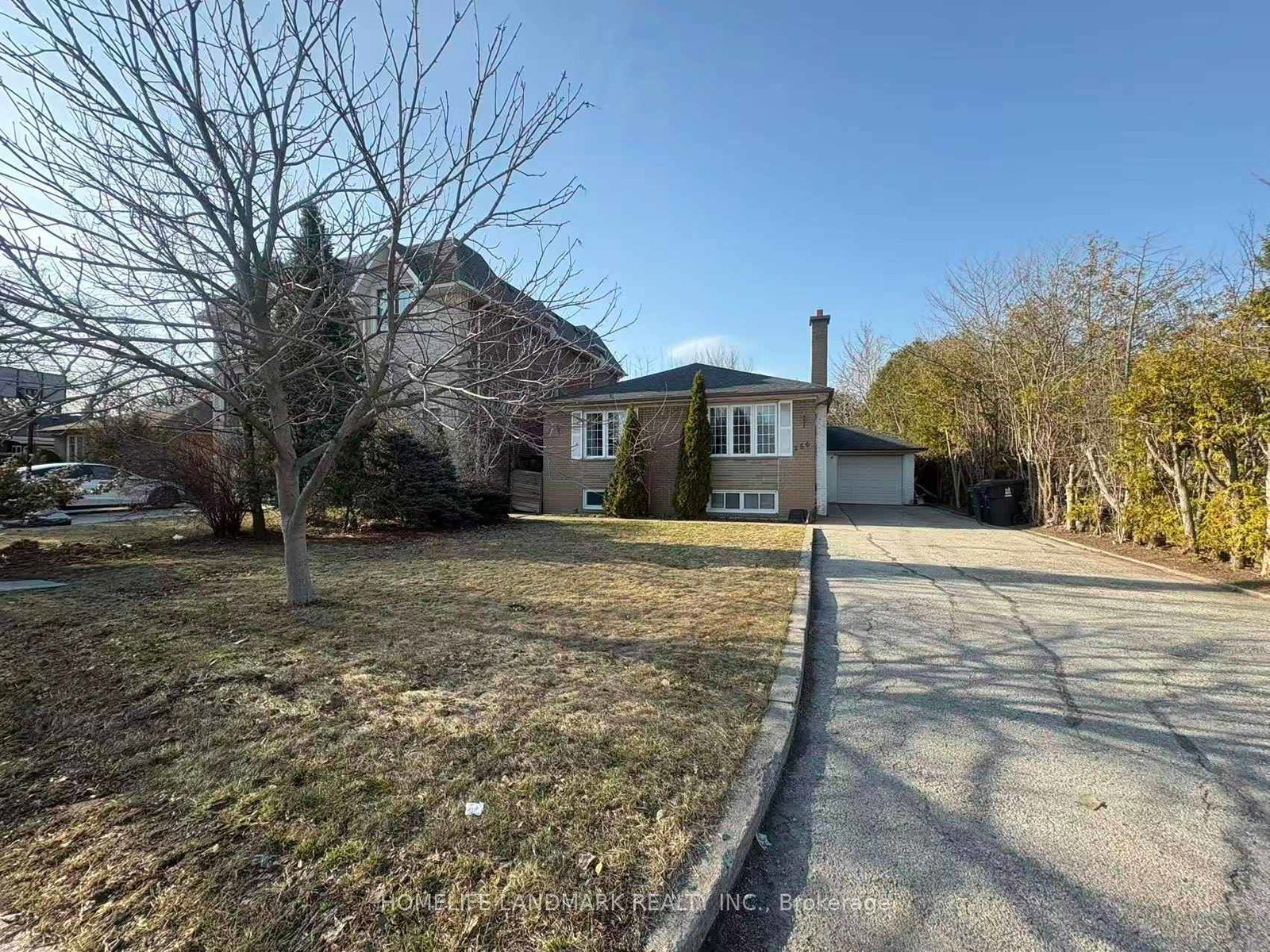 256-patricia-avenue-toronto-ontario-c12965138