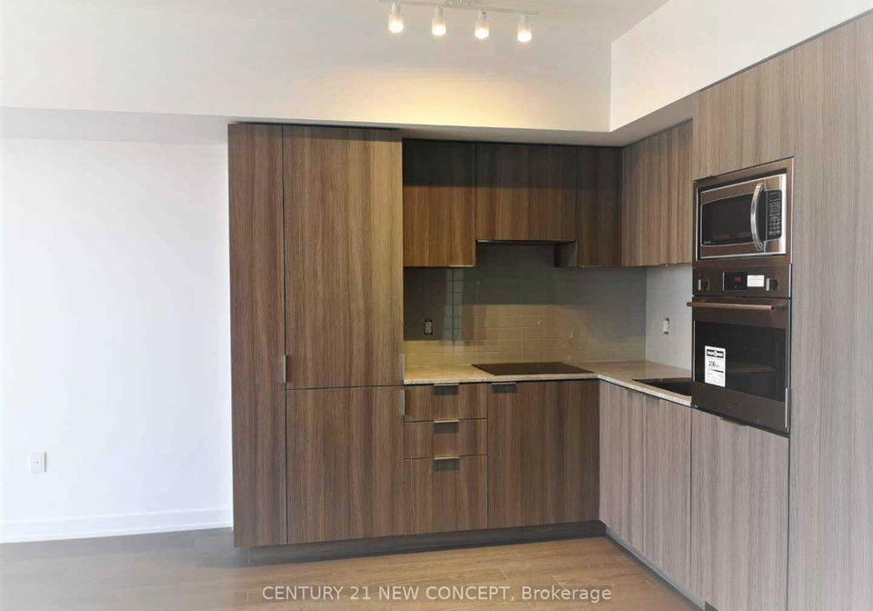 11-wellesley-street-w-toronto-ontario-c12965494