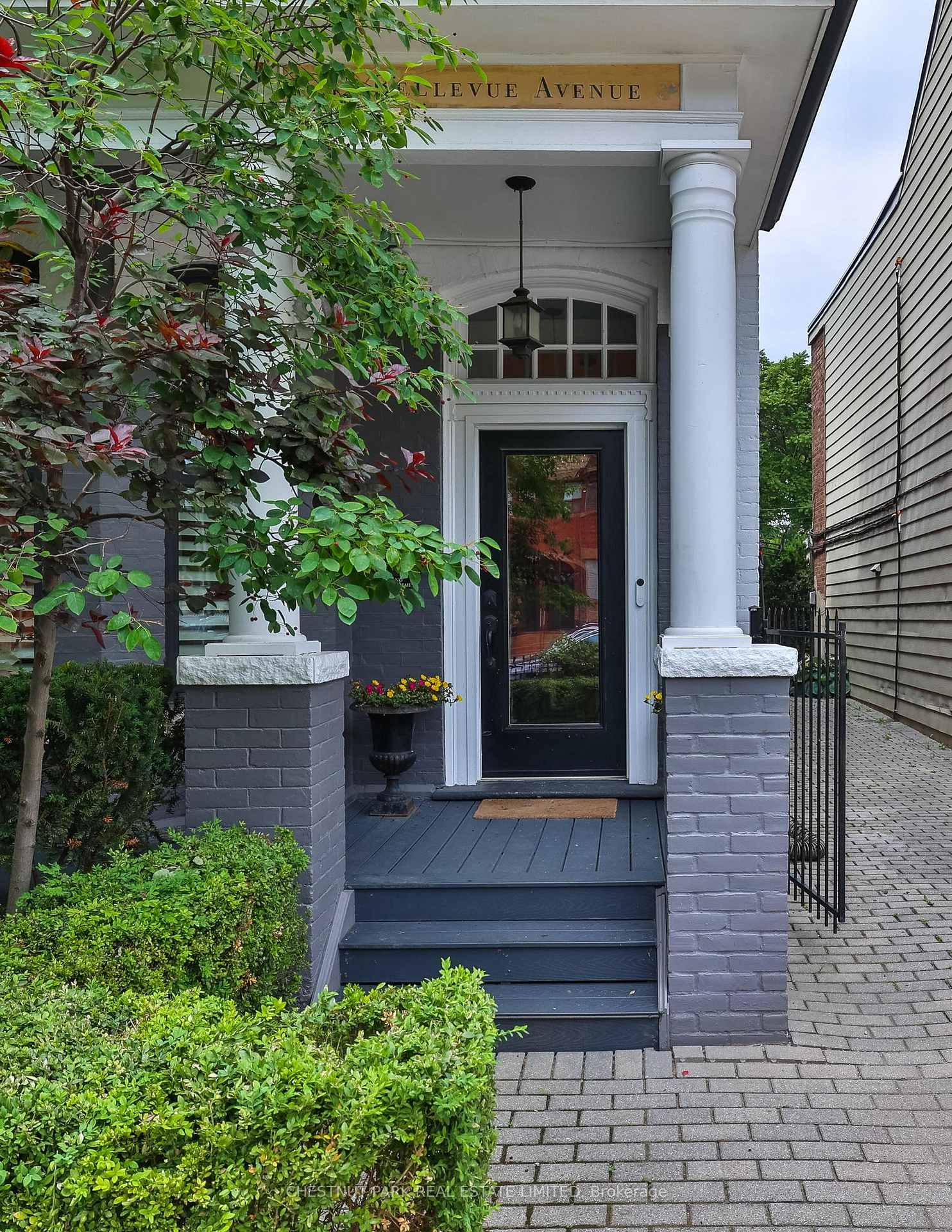 82-bellevue-avenue-toronto-ontario-c12965592