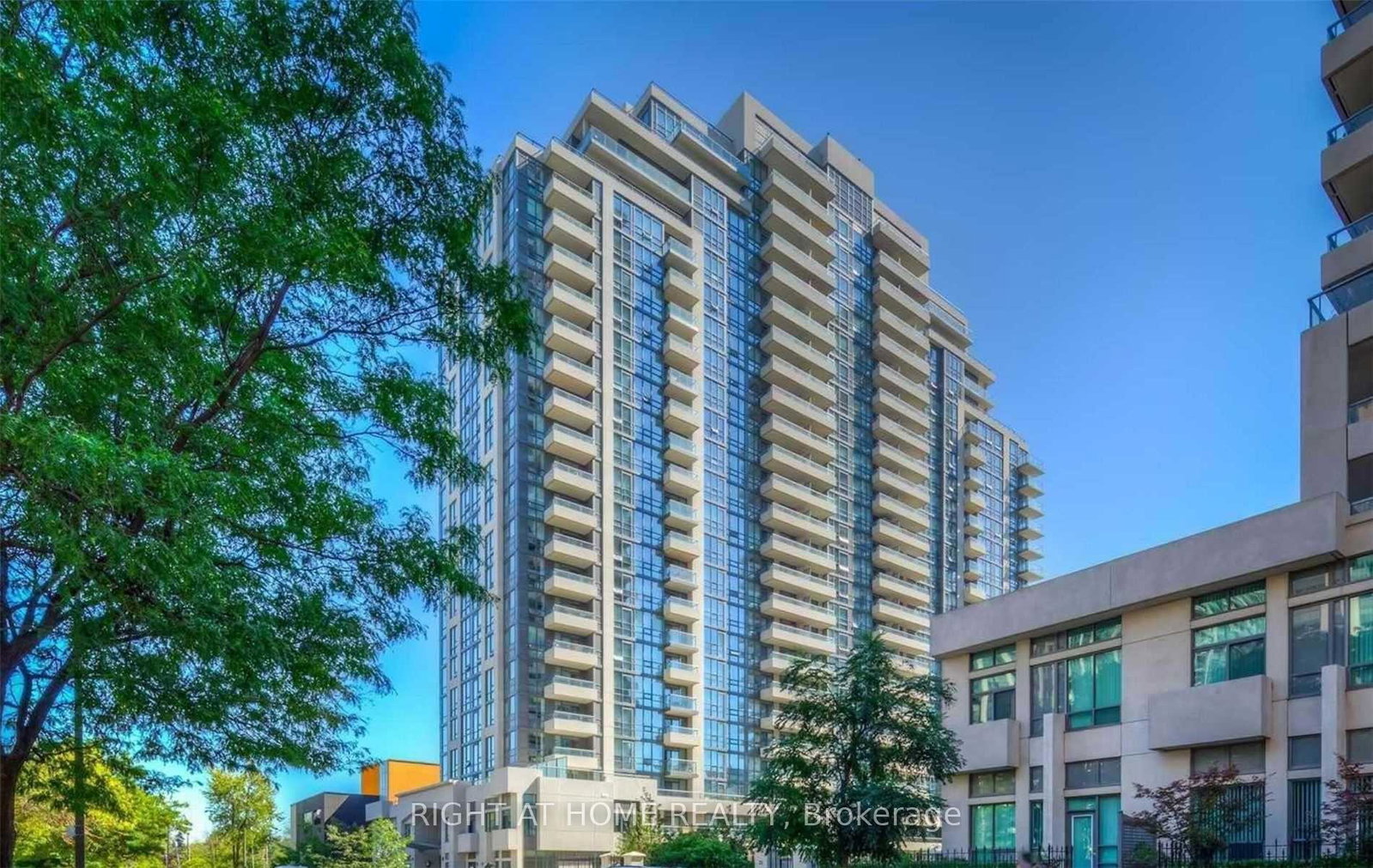 35-hollywood-avenue-north-york-ontario-c12965656