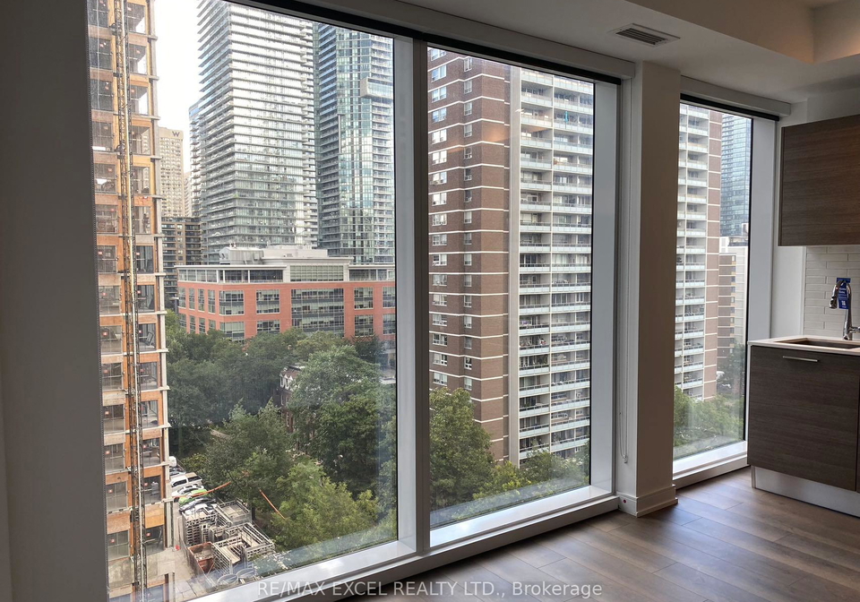 3-gloucester-street-toronto-ontario-c12965714