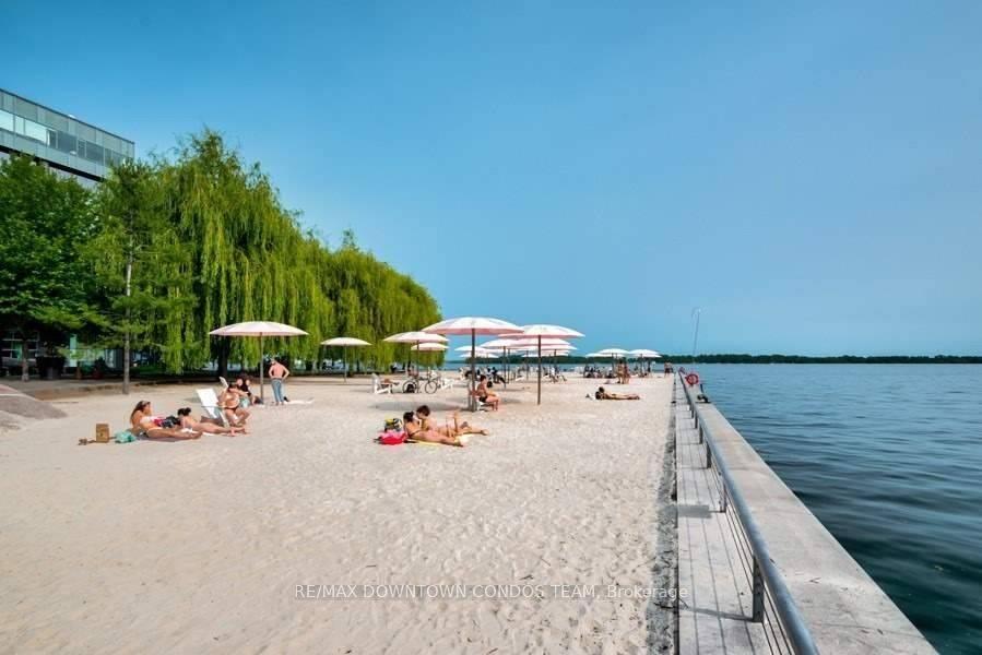 20-richardson-street-toronto-ontario-c12965844