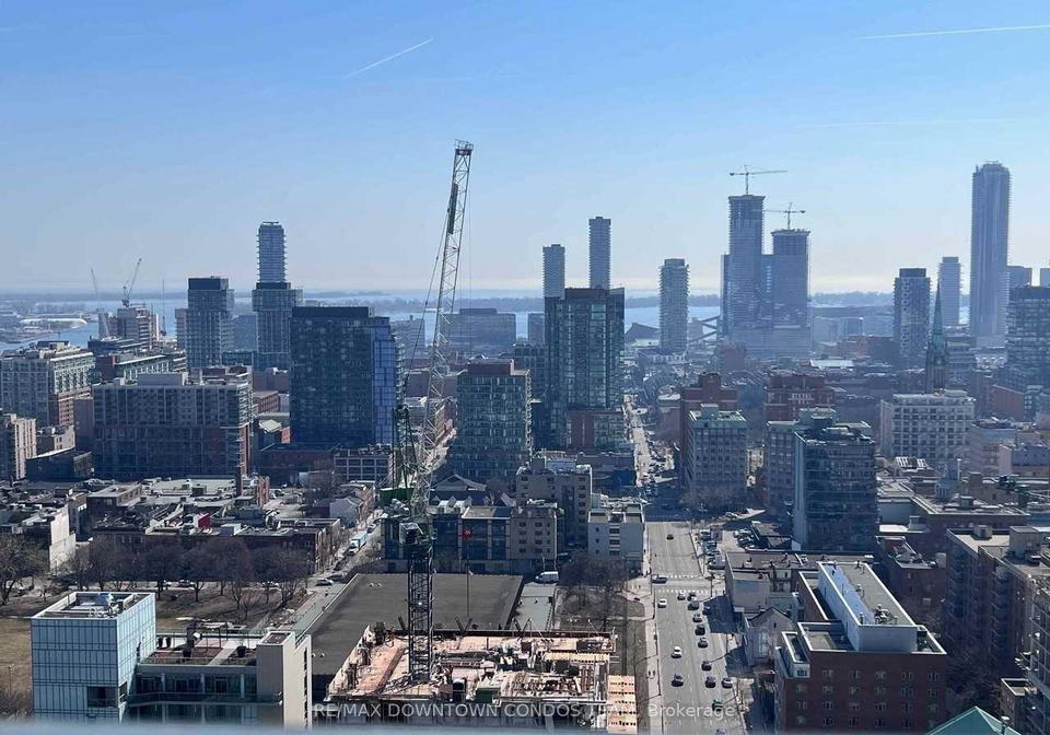 181-dundas-street-e-toronto-ontario-c12966190