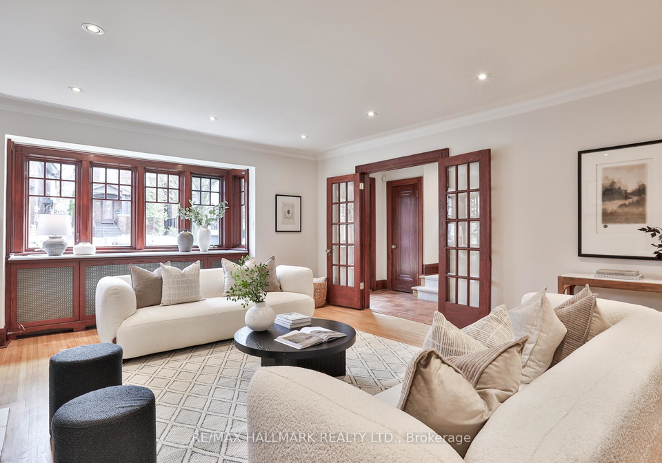 30-oswald-crescent-toronto-ontario-c12966258