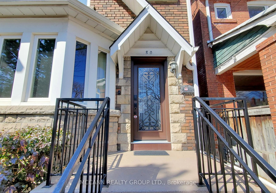 80-woburn-avenue-toronto-ontario-c12966504