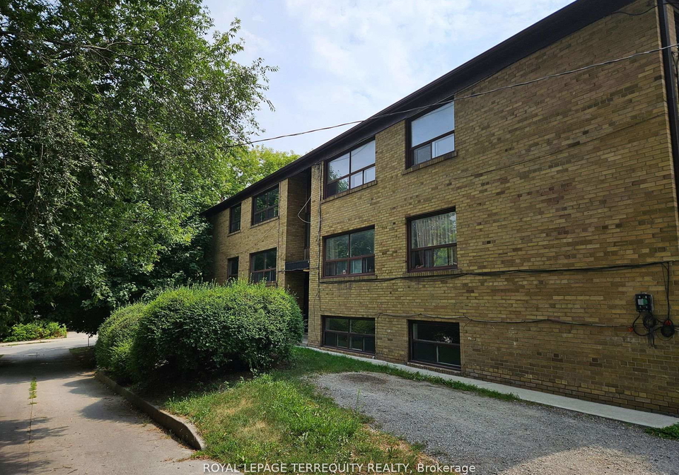 450-arlington-avenue-toronto-ontario-c12966824