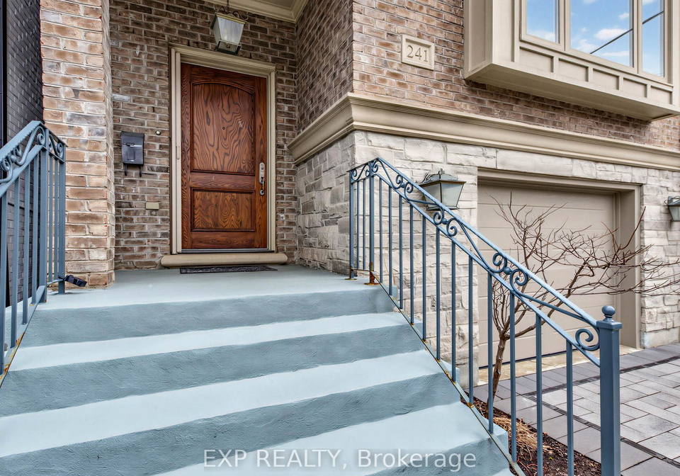 241-poplar-plains-street-toronto-ontario-c12966956