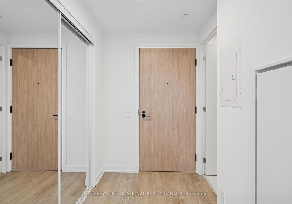 35-parliament-street-toronto-ontario-c12967056