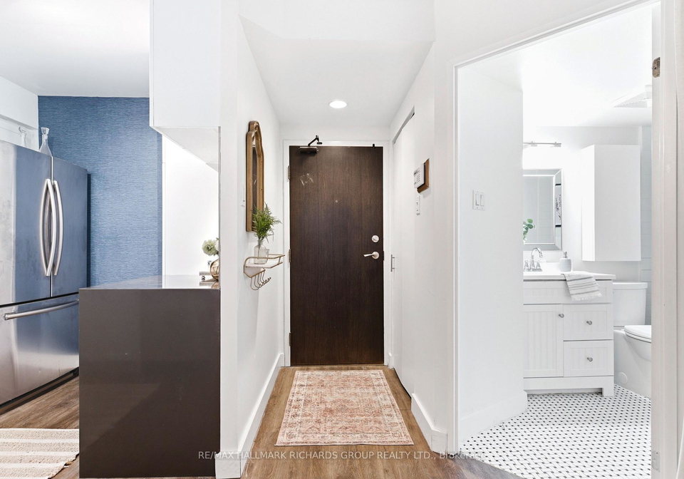 60-homewood-avenue-toronto-ontario-c12967376