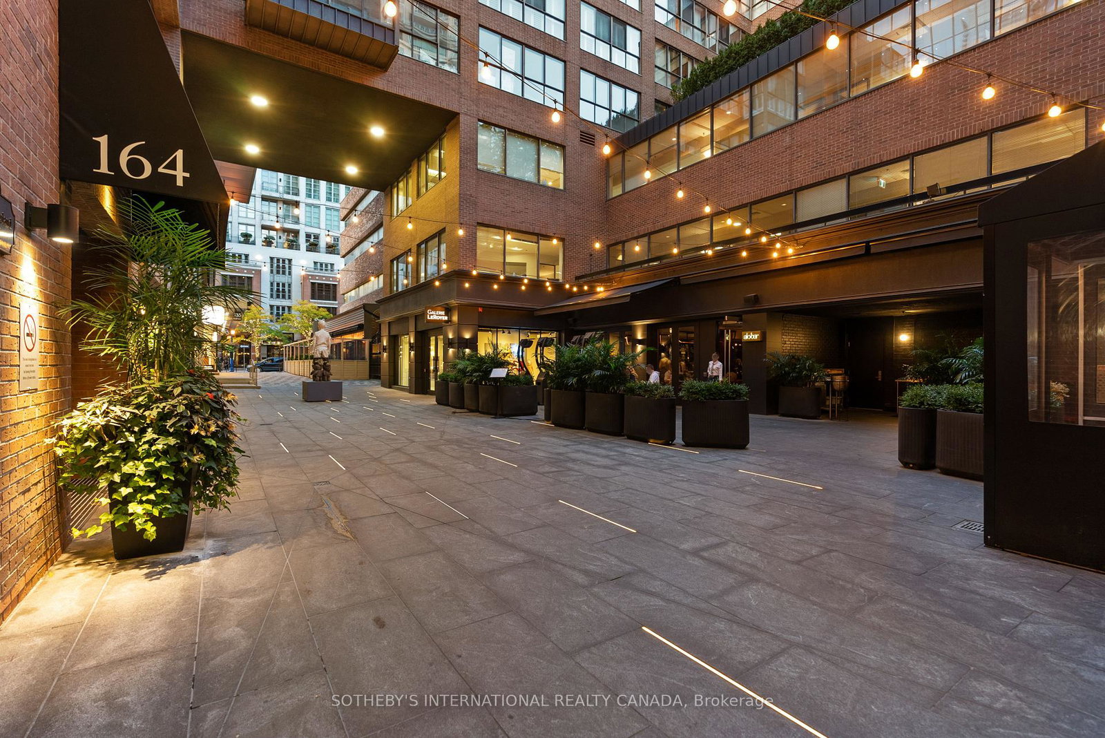164-cumberland-street-toronto-ontario-c12967508
