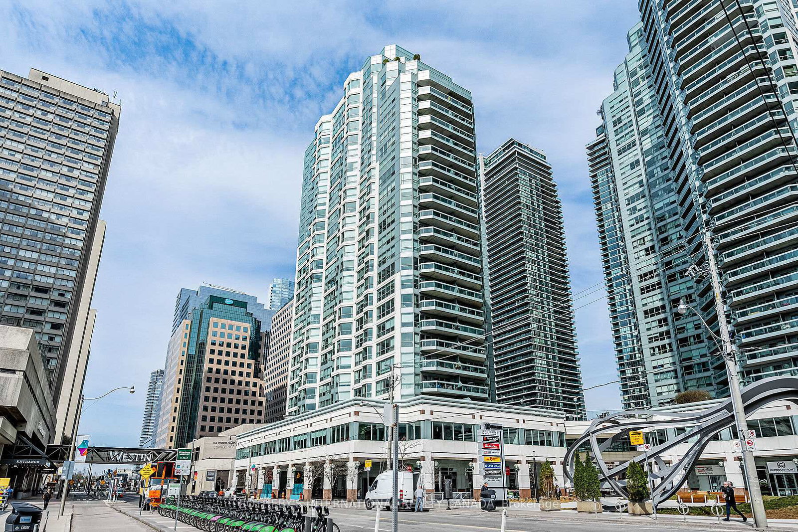 10-queens-quay-w-toronto-ontario-c12967640
