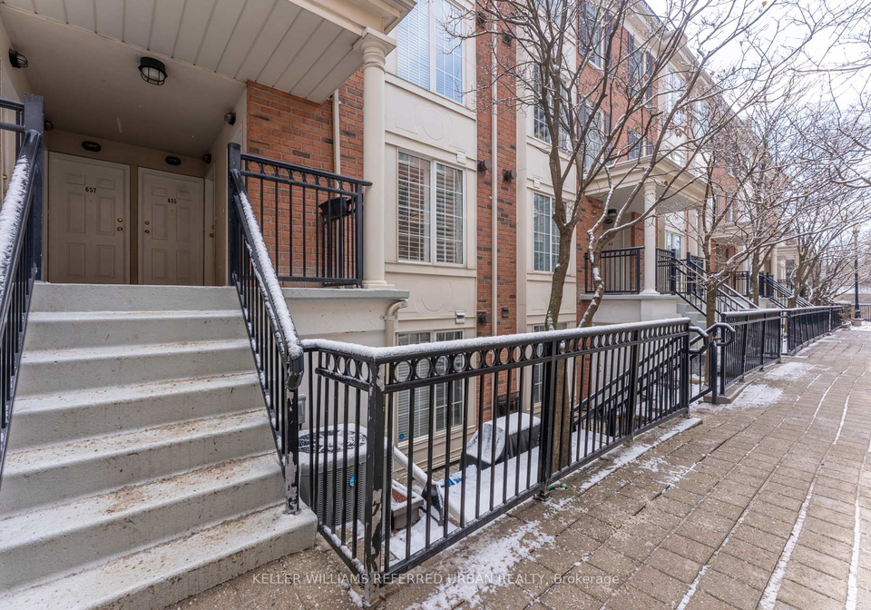 3-everson-drive-north-york-ontario-c12967768