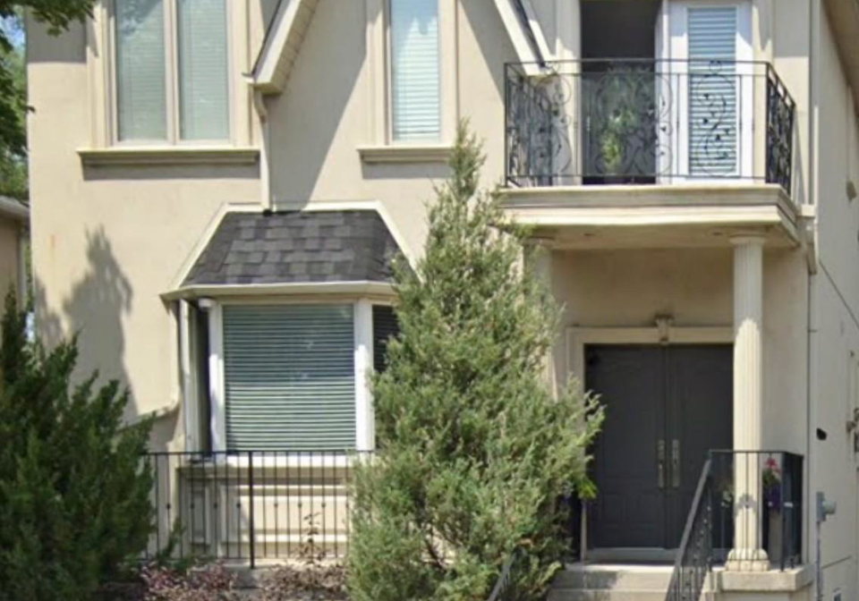 214-clanton-park-road-toronto-ontario-c12967924