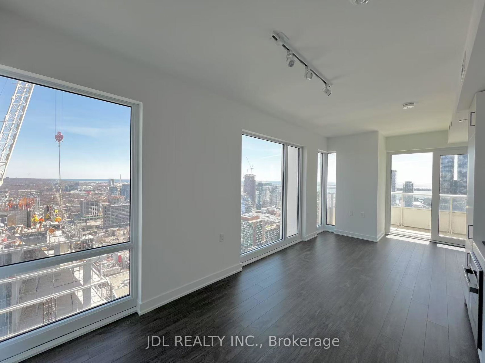 88-queen-street-e-toronto-ontario-c12967952