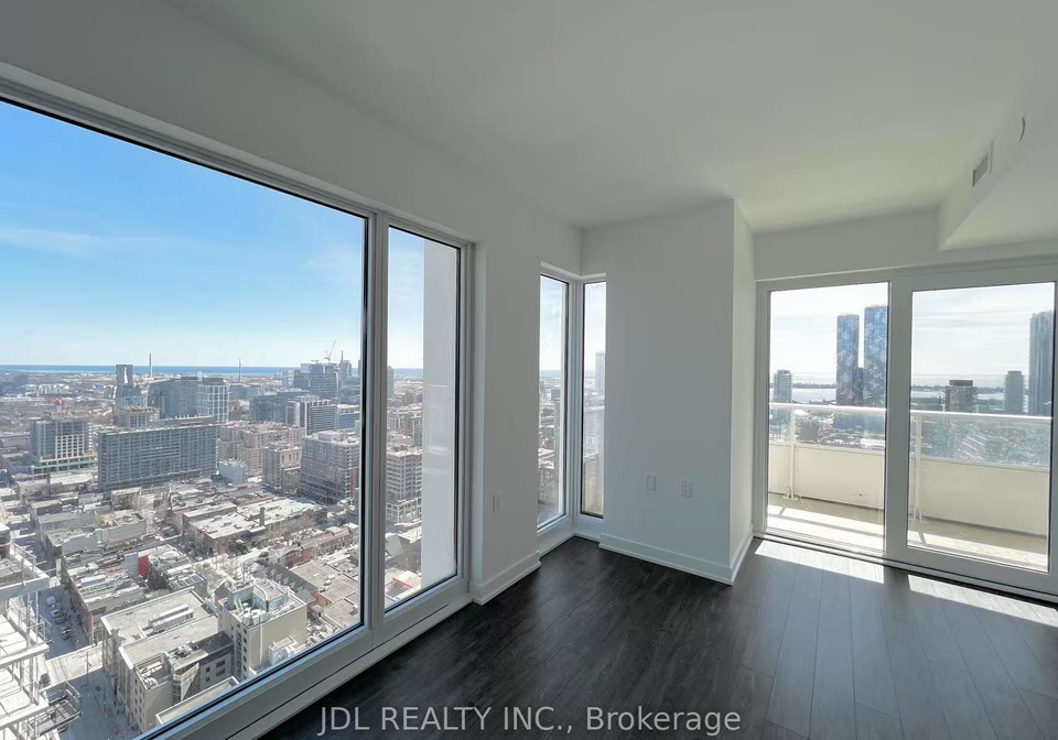 88-queen-street-e-toronto-ontario-c12967952