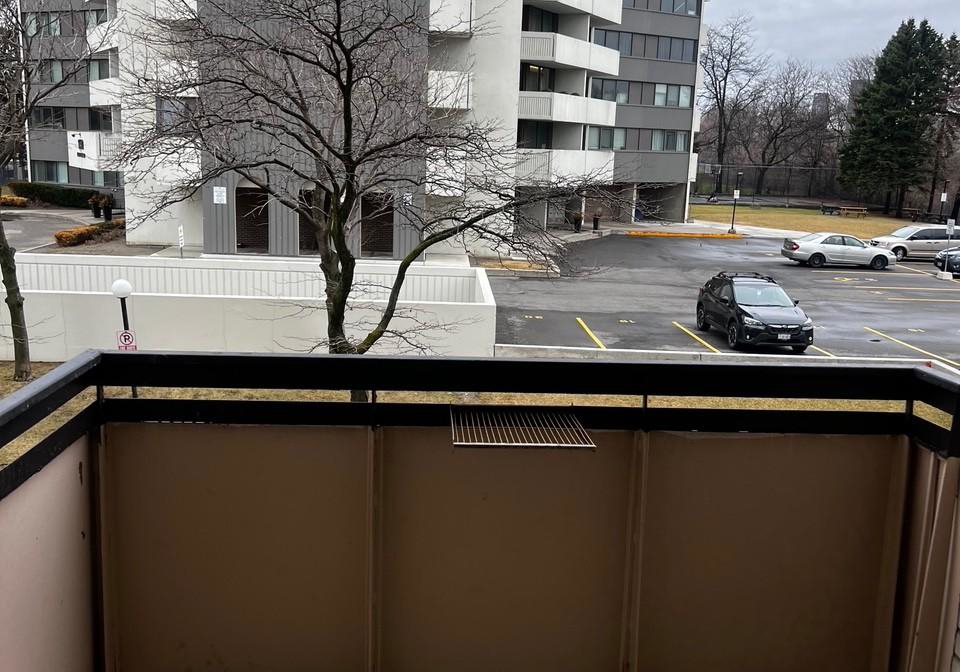 130-neptune-drive-toronto-ontario-c12967970