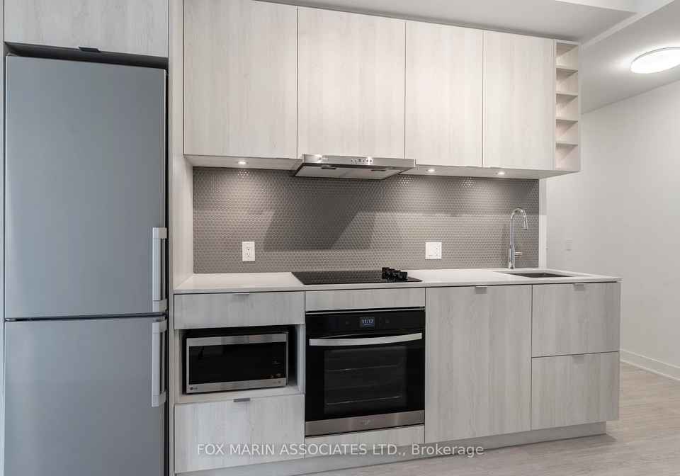 11-yorkville-avenue-toronto-ontario-c12968294