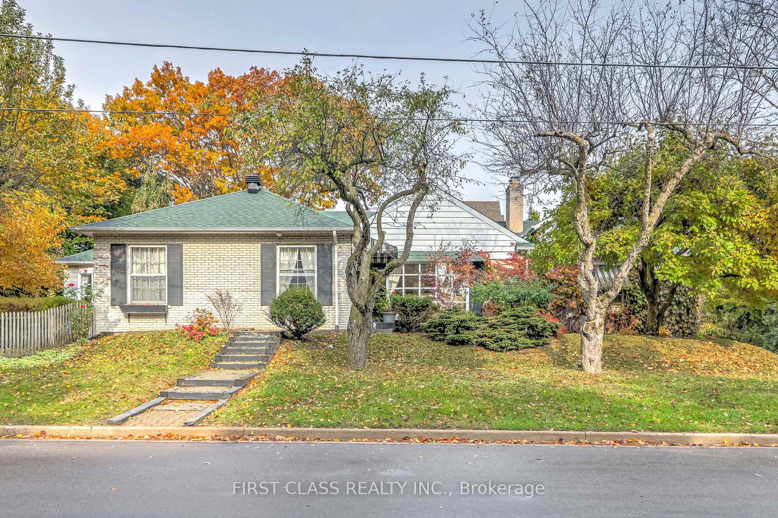 26-york-road-north-york-ontario-c12968512