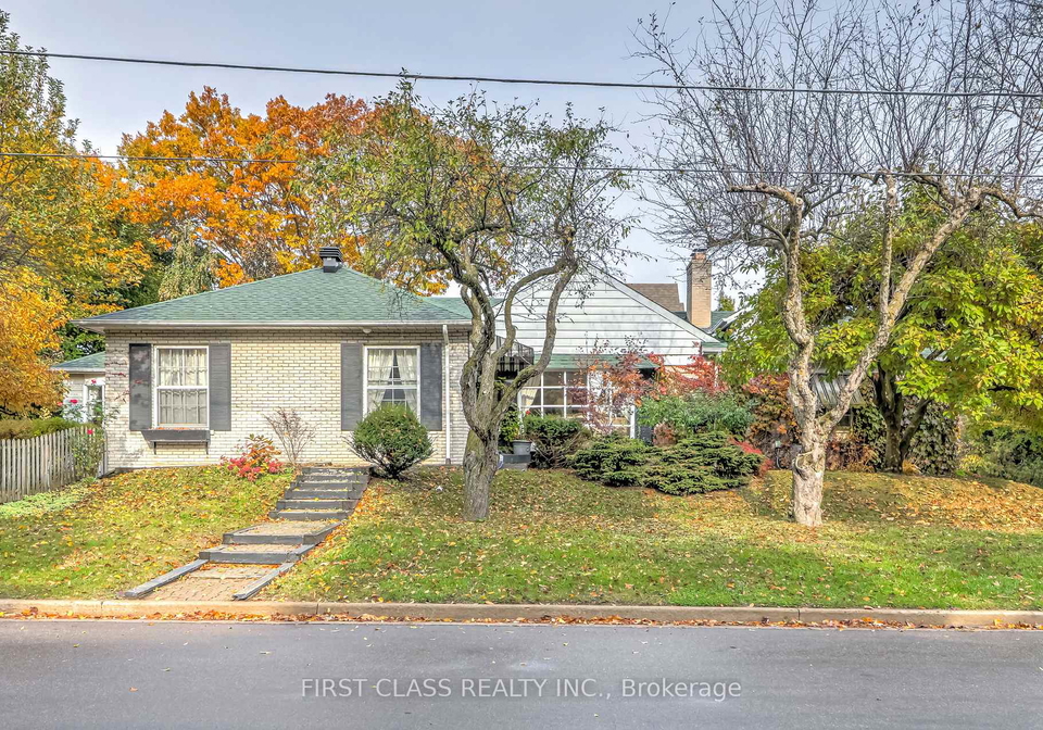26-york-road-north-york-ontario-c12968512
