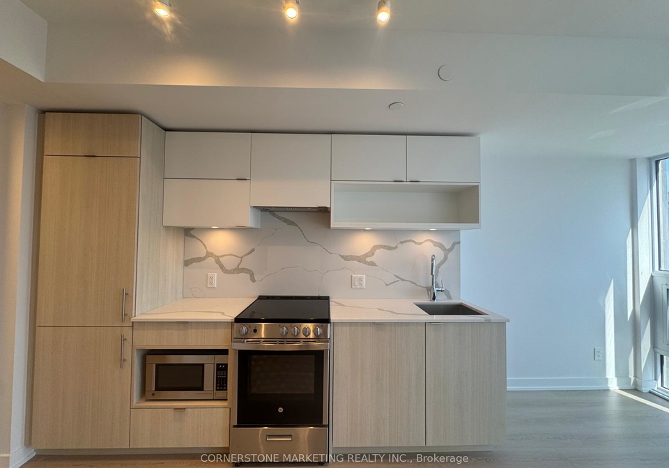 100-queen-street-e-toronto-ontario-c12968524