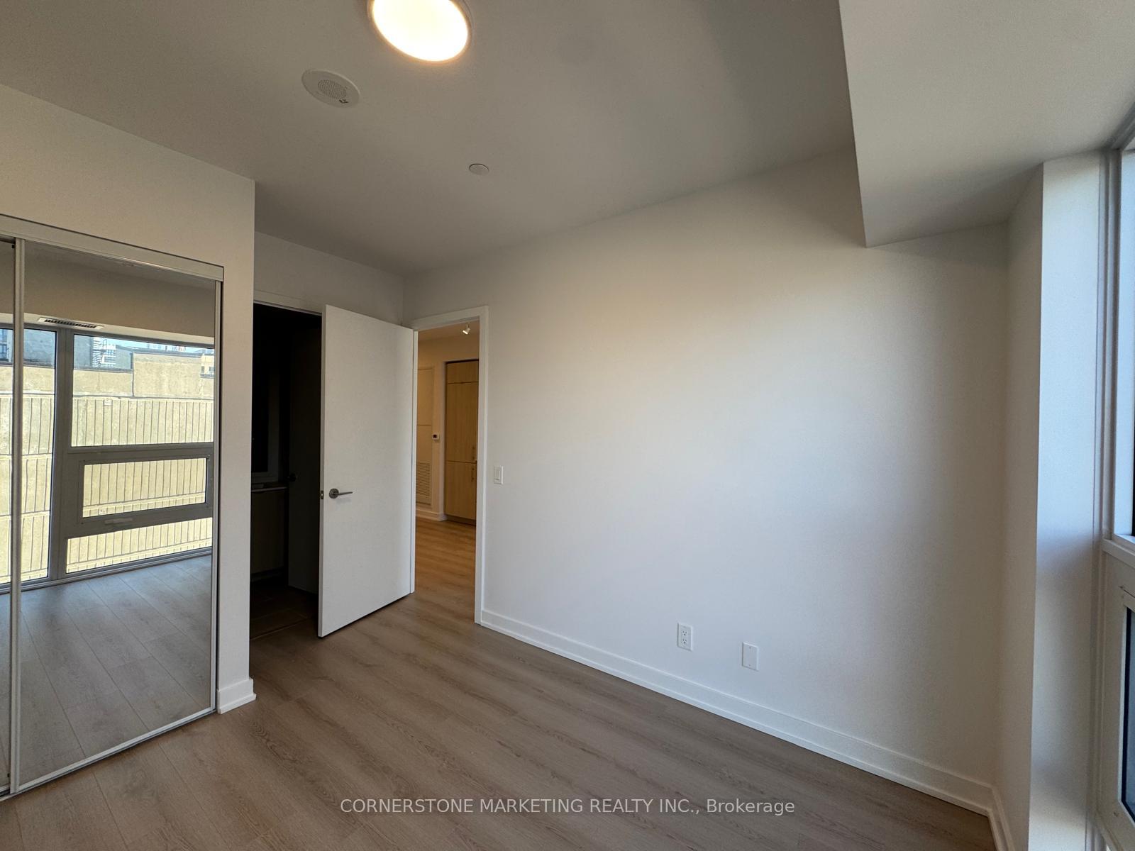 100-queen-street-e-toronto-ontario-c12968694