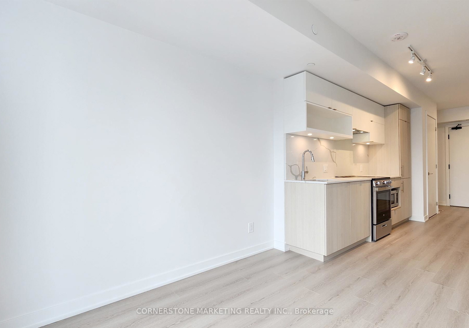 100-queen-street-e-toronto-ontario-c12968718