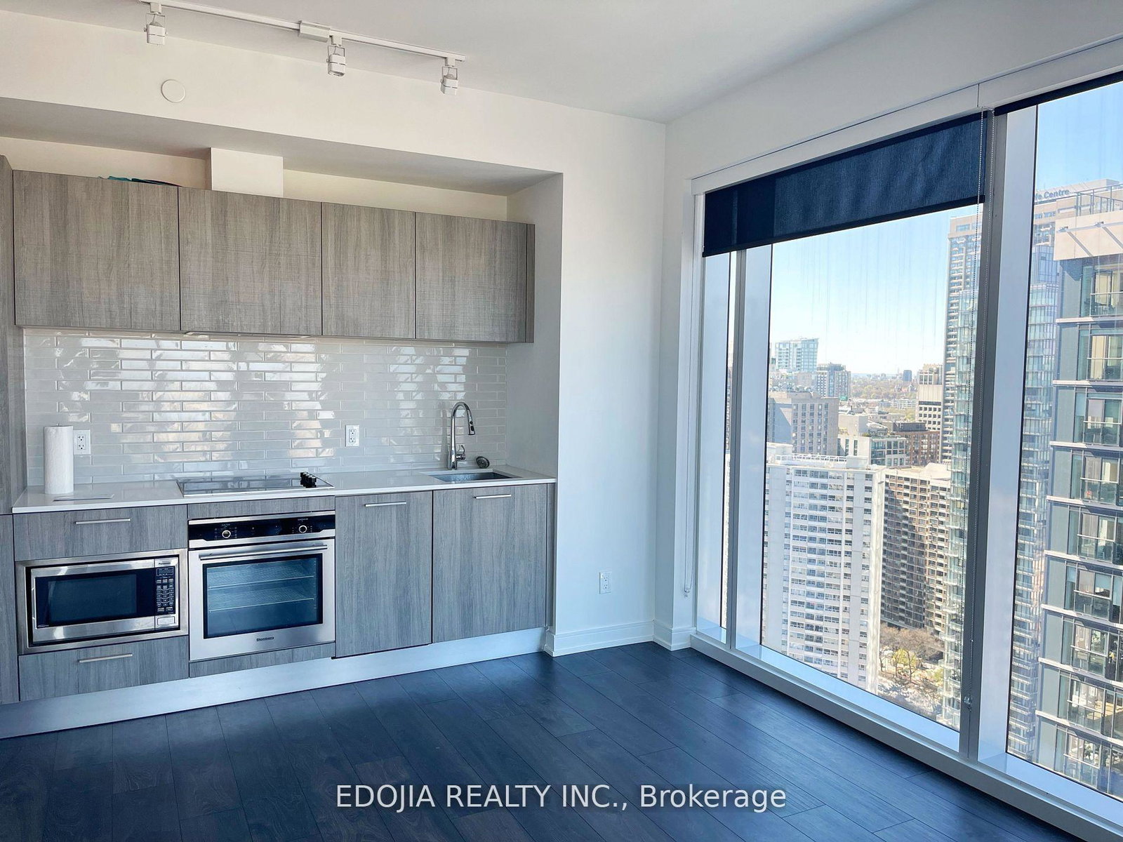 3-gloucester-street-toronto-ontario-c12968754