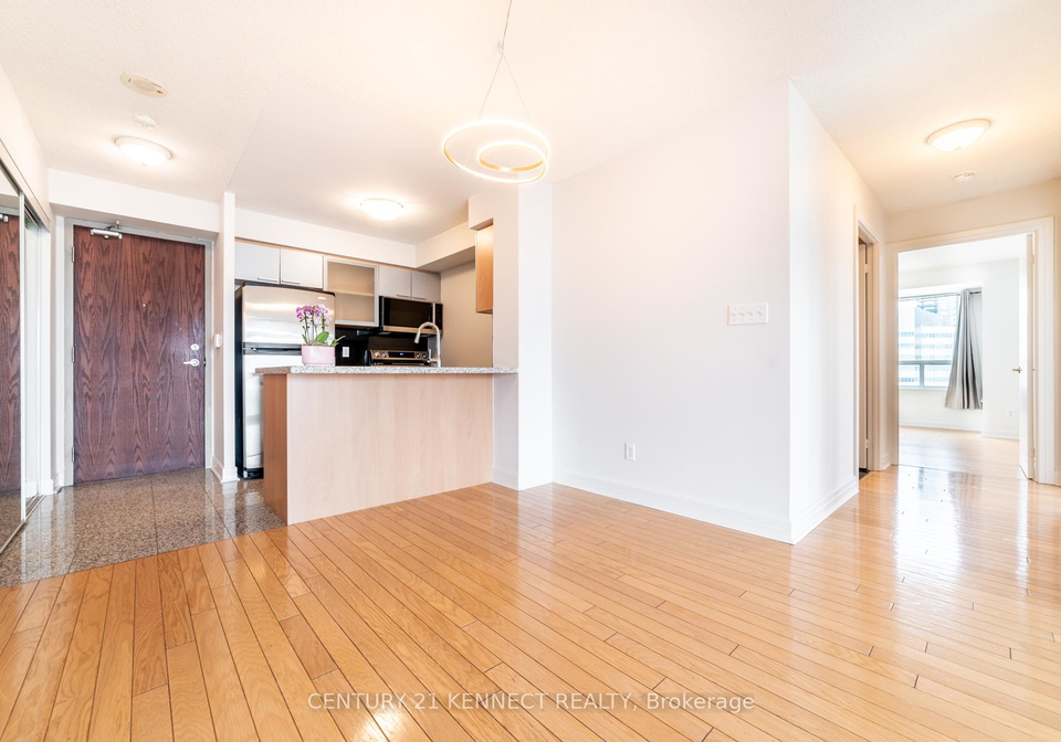 16-harrison-garden-boulevard-north-york-ontario-c12968904