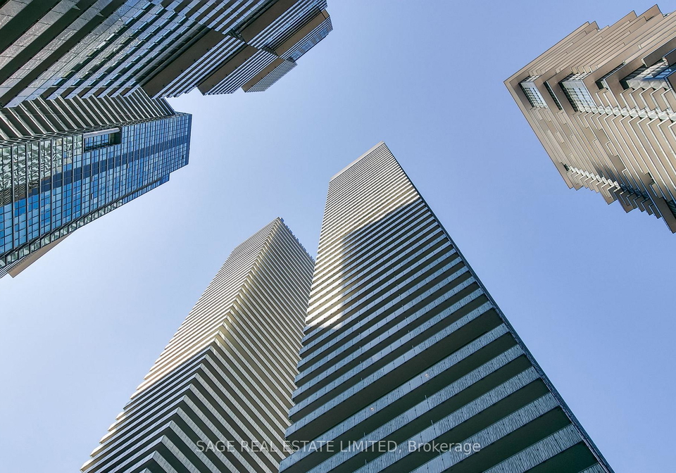 50-charles-street-e-toronto-ontario-c12969094