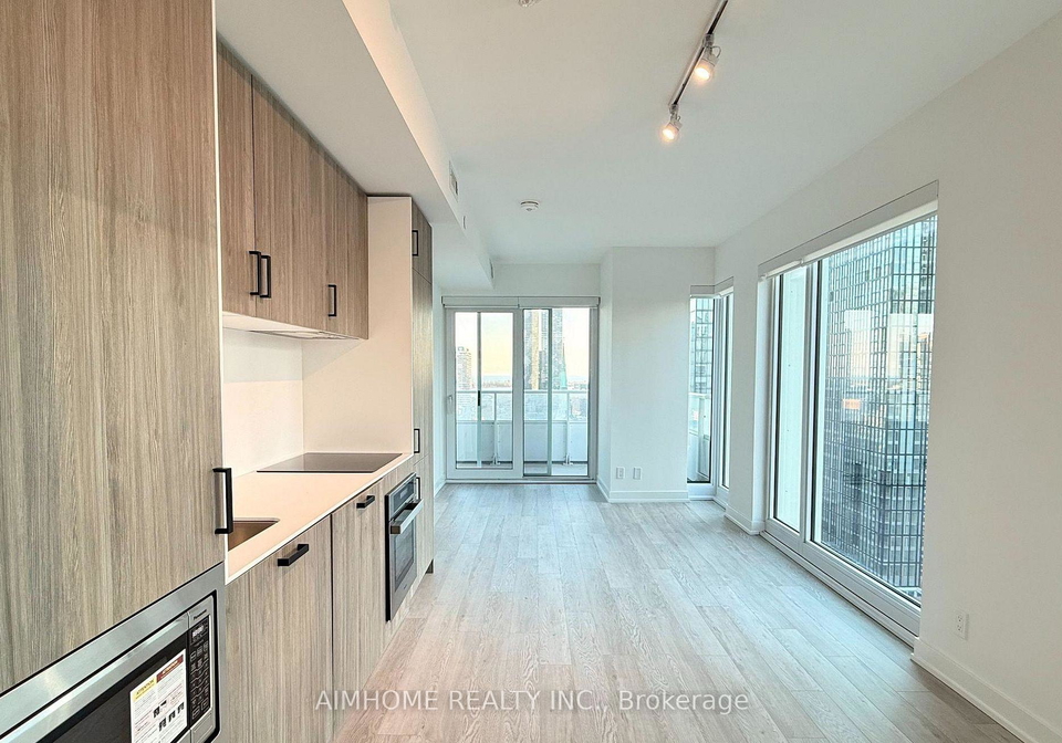 88-queen-street-e-toronto-ontario-c12969386