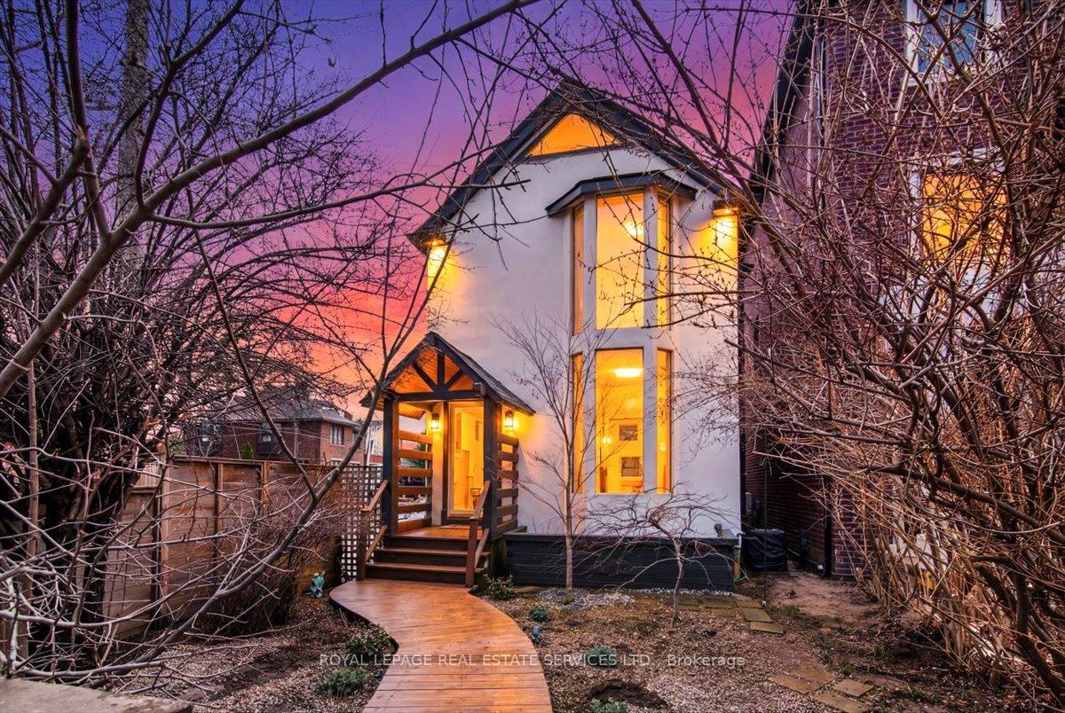 239-heath-street-e-toronto-ontario-c12969520