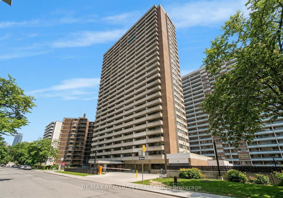 33-isabella-street-toronto-ontario-c12970016