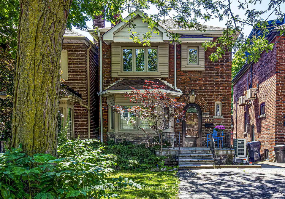 413-roselawn-avenue-toronto-ontario-c12970092