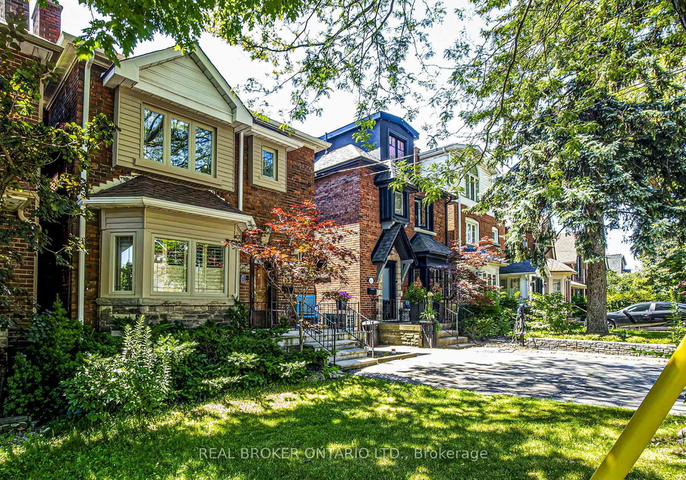 413-roselawn-avenue-toronto-ontario-c12970092