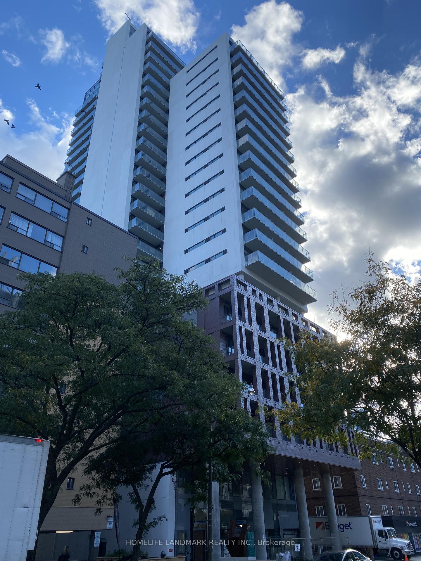 81-wellesley-street-e-toronto-ontario-c12970288