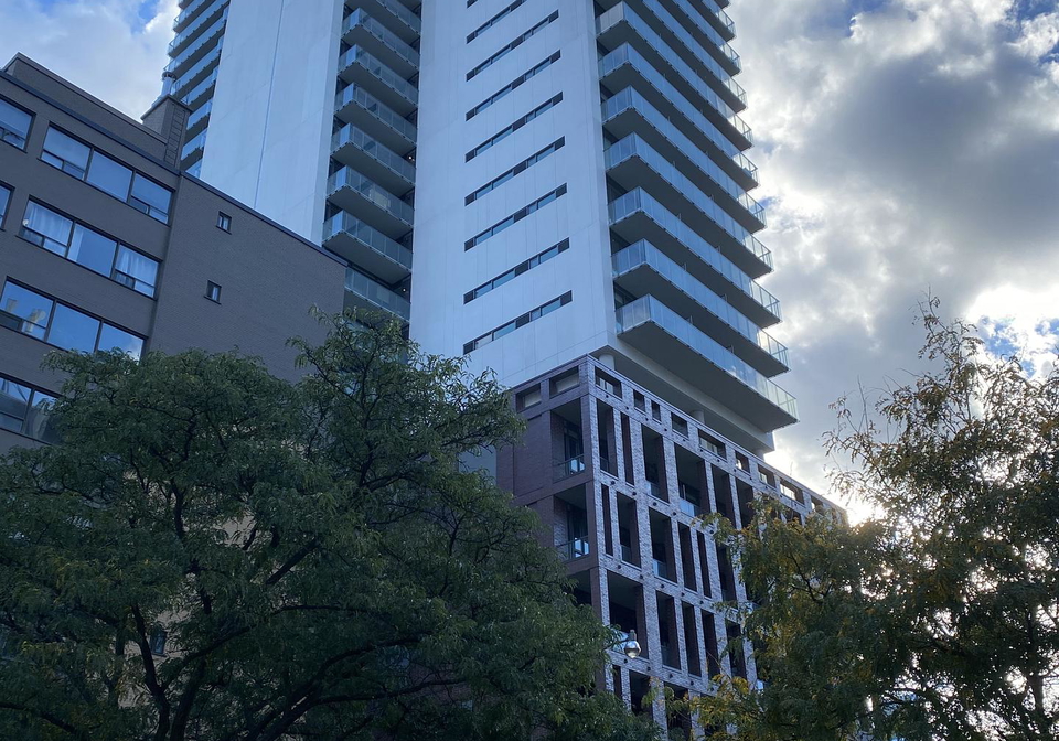 81-wellesley-street-e-toronto-ontario-c12970288