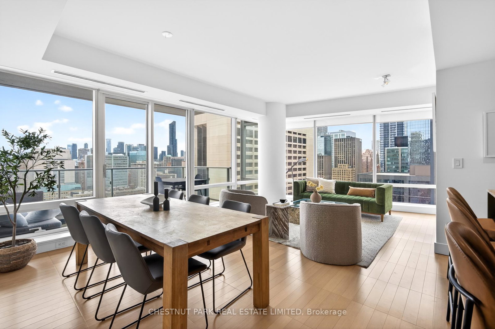180-university-avenue-toronto-ontario-c12970378