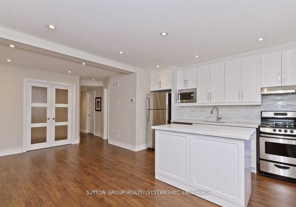 20-12-delaney-crescent-toronto-ontario-c12970466