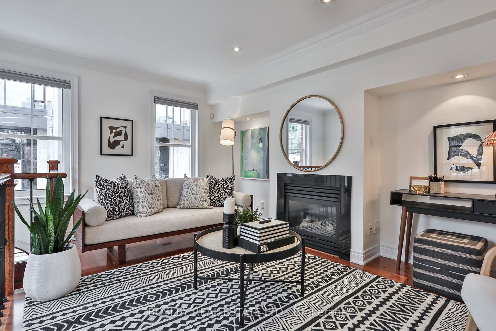 188-mccaul-street-toronto-ontario-c12970612