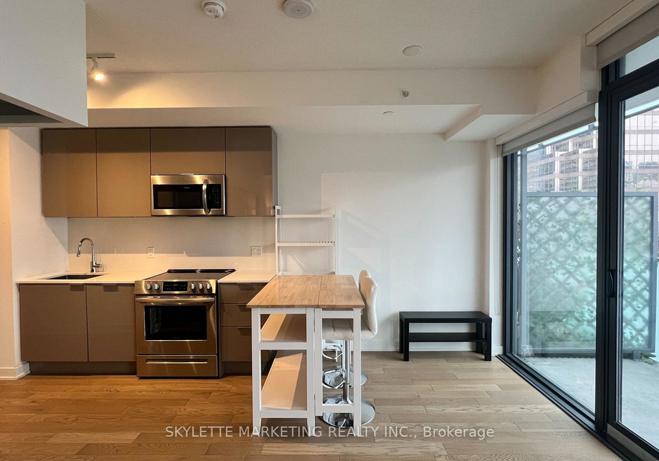 25-richmond-street-e-toronto-ontario-c12970804