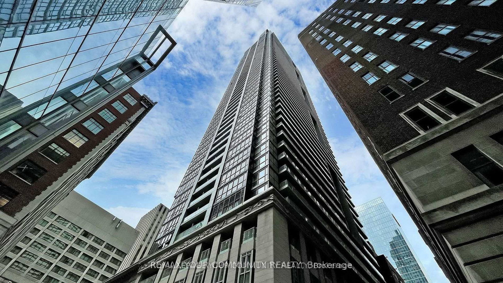 70-temperance-street-toronto-ontario-c12971094