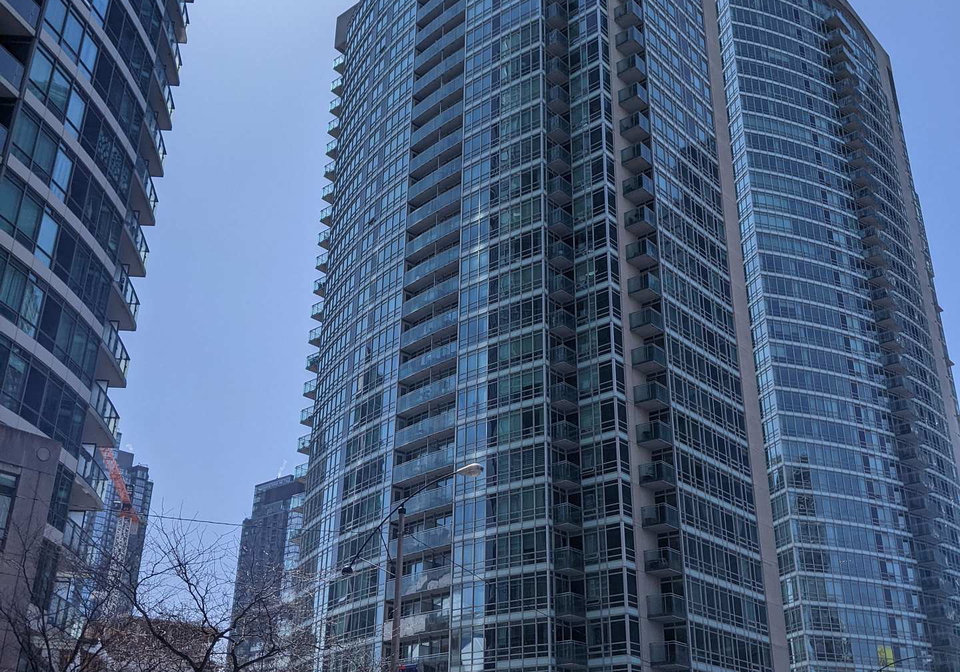 381-front-street-w-toronto-ontario-c12971226